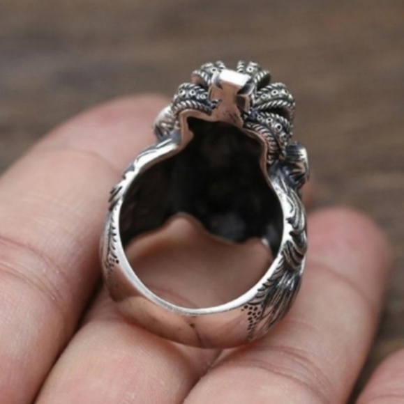 Men's Lion Ring- sz 10 - Picture 4 of 4